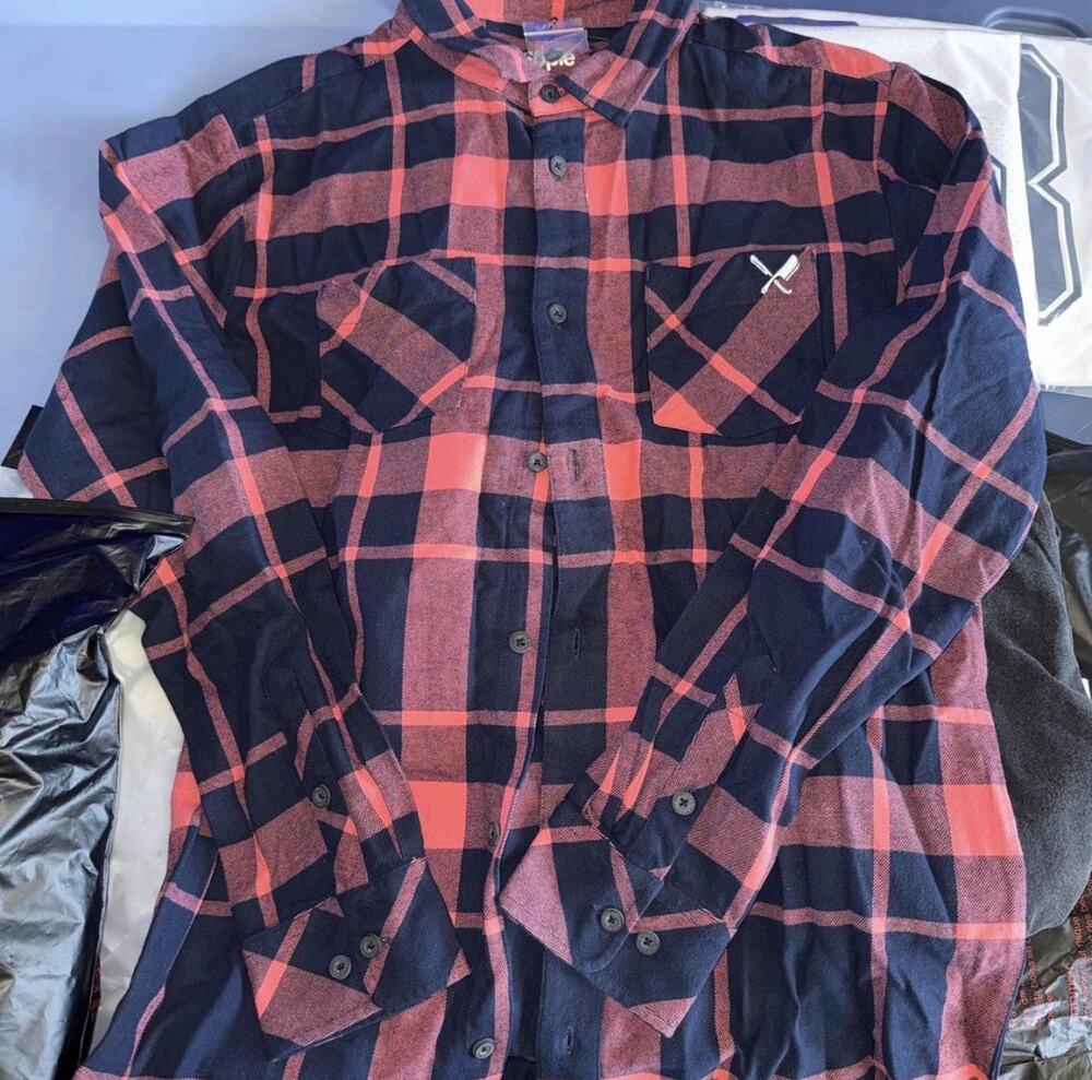 Distorted People Blade Check Flannel Long Sleeve Navy/Spiced Coral L NWT Mens